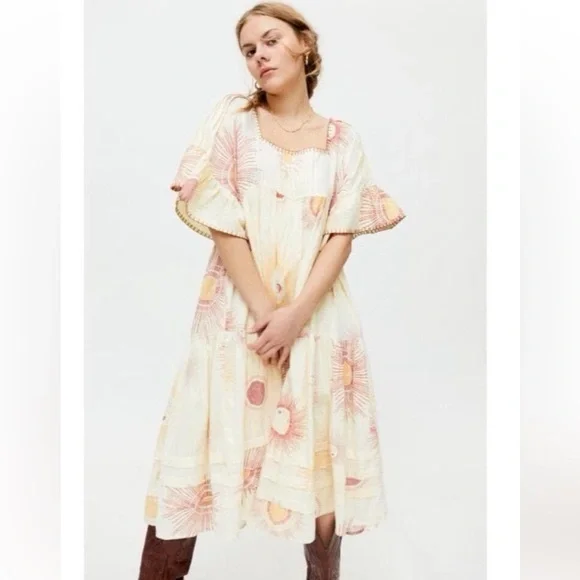 Urban Outfitters Total Eclipse Printed Midi Dress - Picture 2 of 7